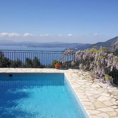 Zeta * Nisaki (Corfu)